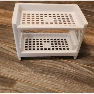Small Plastic Storage Shelf (2 Sets)